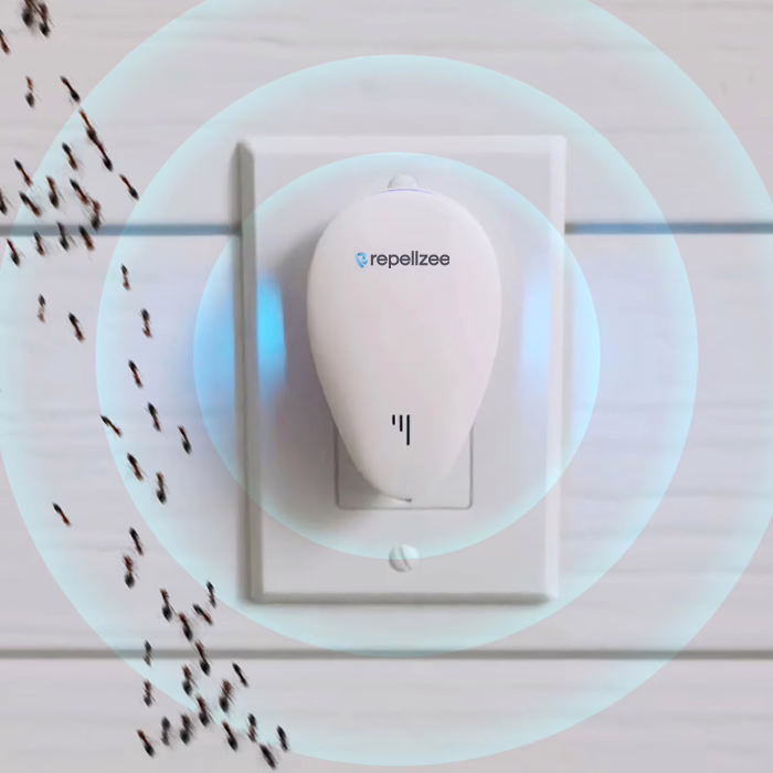 Het lampje van RepellZee bevestigt dat de golven worden verspreid